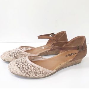 Seychelles Begonia Lace Wedge Shoe-8M